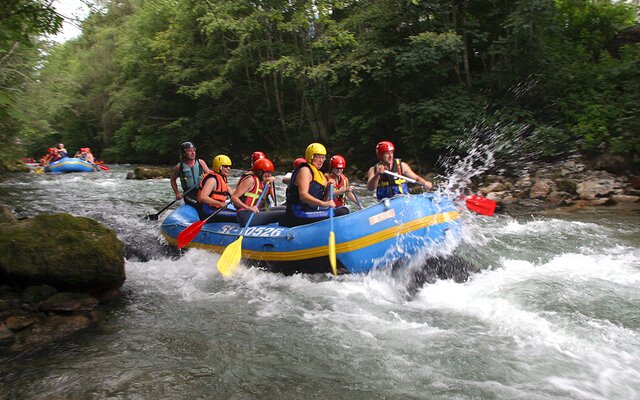 Raftingausflug mit der Familie